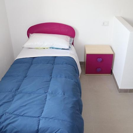Ro-Bed Appartamenti In Piazza A Cameri Εξωτερικό φωτογραφία