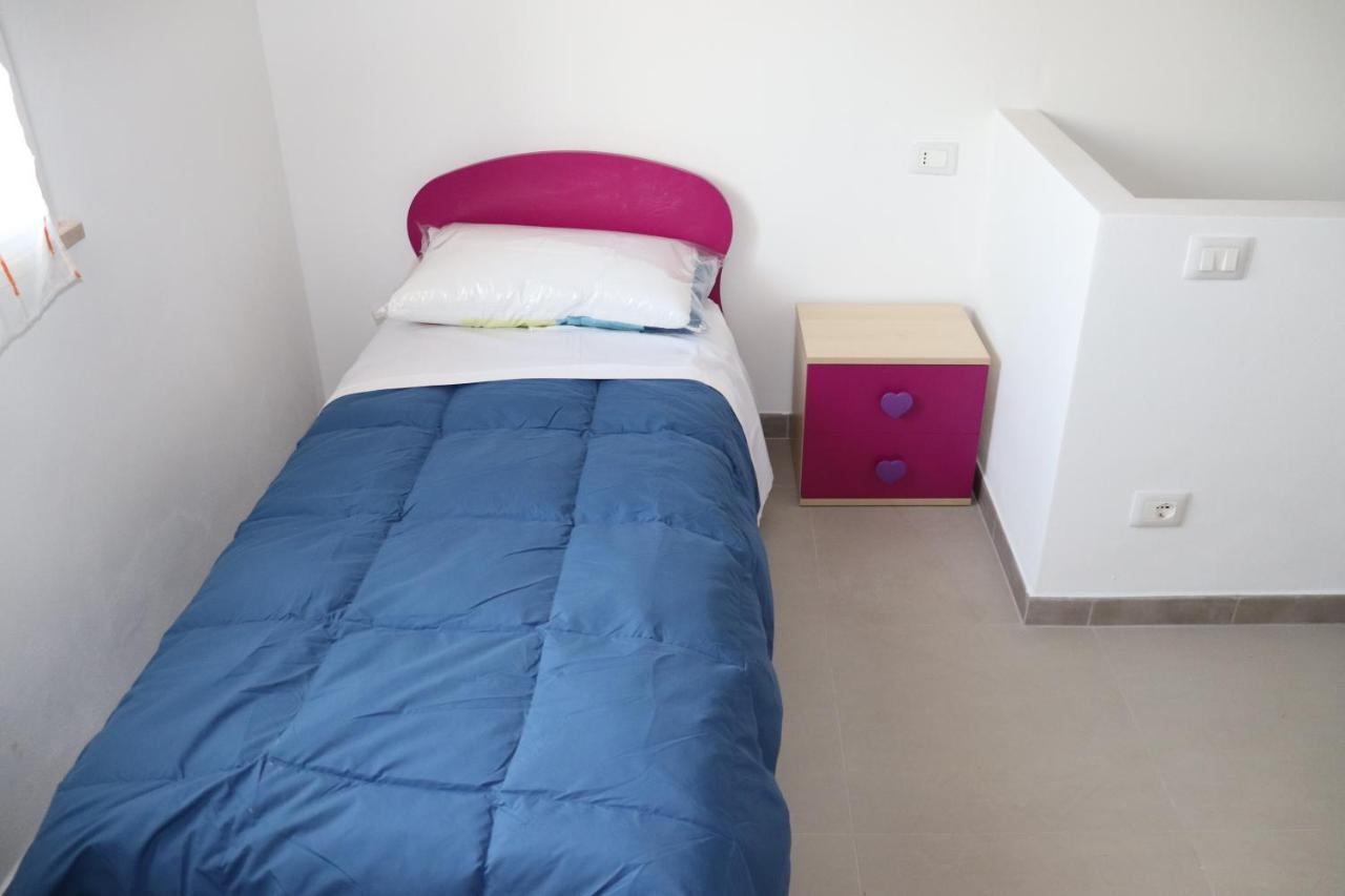 Ro-Bed Appartamenti In Piazza A Cameri Εξωτερικό φωτογραφία