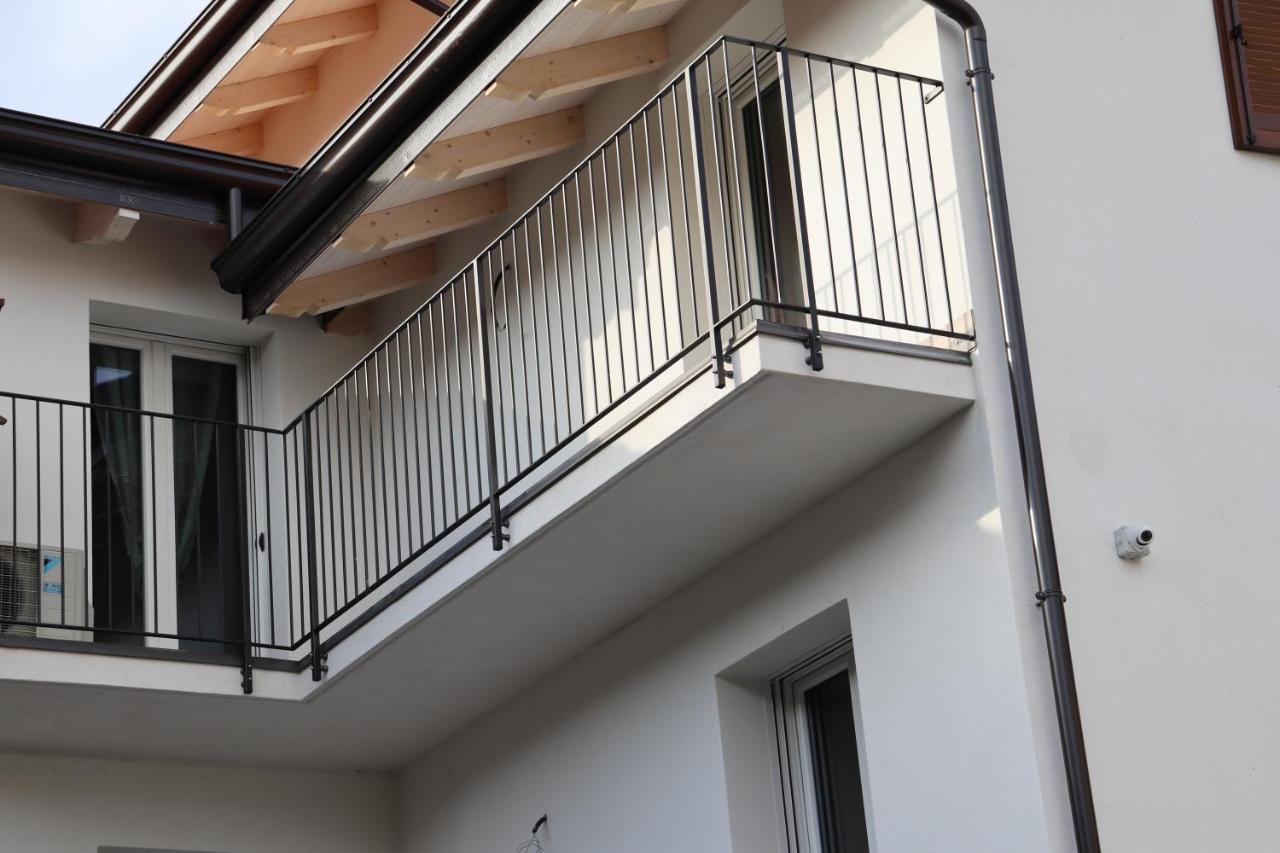 Ro-Bed Appartamenti In Piazza A Cameri Εξωτερικό φωτογραφία