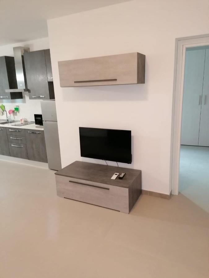 Ro-Bed Appartamenti In Piazza A Cameri Εξωτερικό φωτογραφία